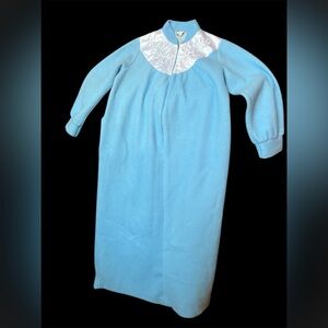 Vintage Georgie girl size large half zip up robe housecoat